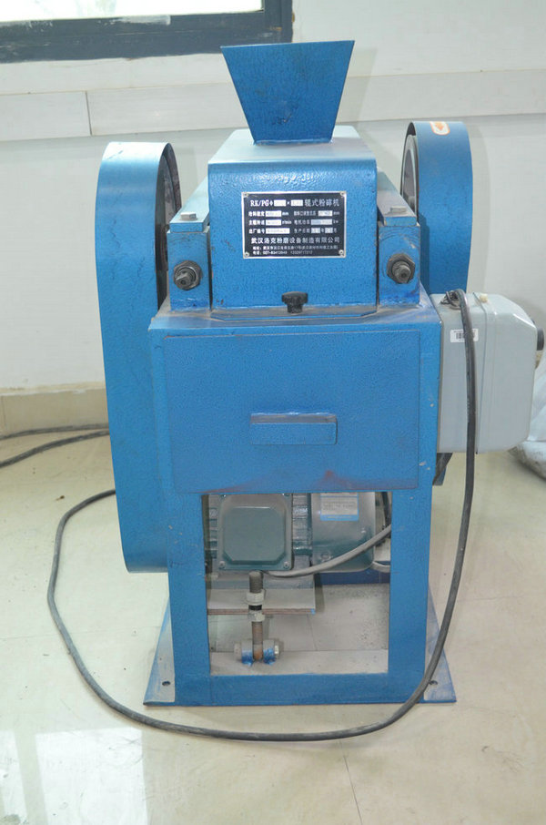 對(duì)輥機(jī)